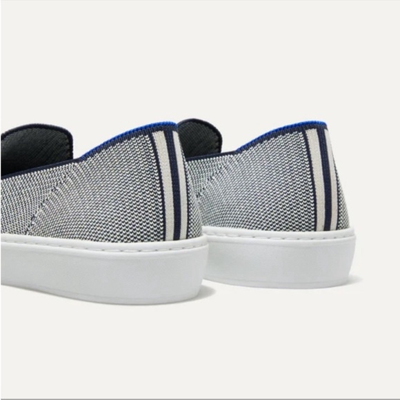 Rothy's The Original Slip On Sneaker in Anchor Blue White Nautical Size 8.5 - Picture 3 of 9
